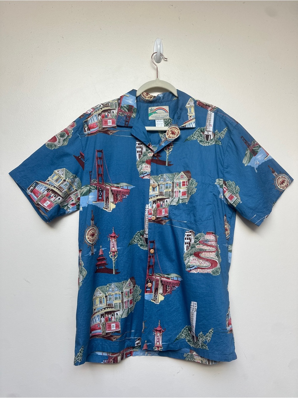 Paradise Found Hawaii SF Print Aloha Camp Shirt Blue Cotton Men’s Large